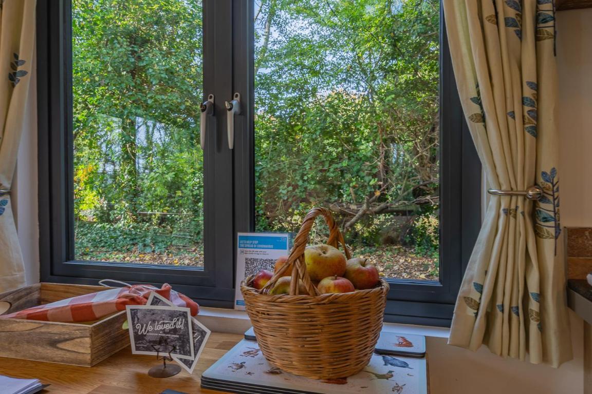 Badgers Rest With Hot Tub Option - See Extras 拉伊 外观 照片